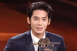 于适：从蛟龙行动到一人千面，揭秘实力派演员的成长之路