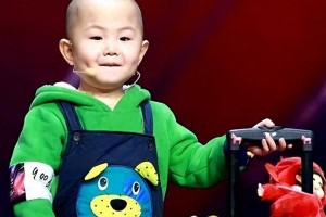 张峻豪：从广场舞小王子到校园篮球新星的成长故事