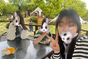 赵丽颖带儿子郊游，绯闻男友赵德胤同行引热议