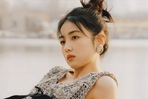 张子枫：从童星到实力派演员的成长之路