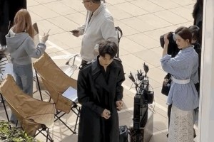 柯淳黑料频上热搜，回应争议与私生粉骚扰