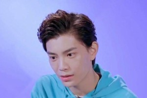 丁禹兮范思哲北影节红毯造型解析