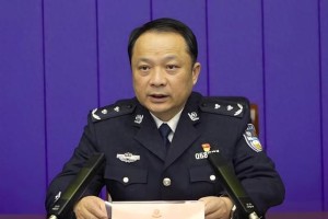 李新桥任湖北省公安厅副厅长，曾任襄阳市公安局局长