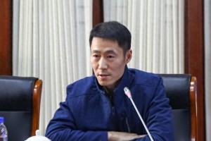 王励勤带队新规：国乒集体亮相，拒绝个人采访